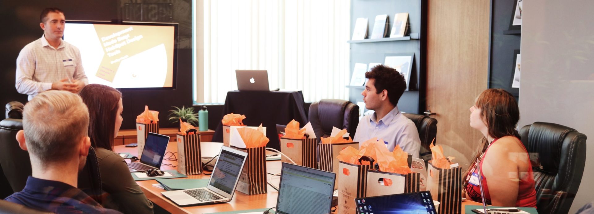 Szkolenia ERP enova, enova365 Kadry i Płace, Księgowość, Handel, CRM, Techniczne